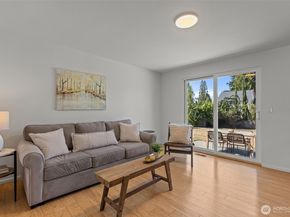 22816 85th Place W, Edmonds WA 98026