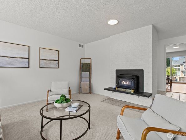 22816 85th Place W, Edmonds WA 98026