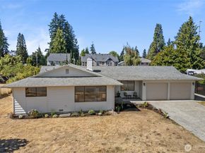22816 85th Place W, Edmonds WA 98026