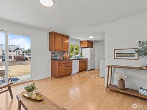 22816 85th Place W, Edmonds WA 98026