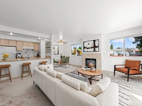 11532 15th Avenue NE 203, Seattle WA 98125