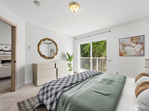 11532 15th Avenue NE 203, Seattle WA 98125
