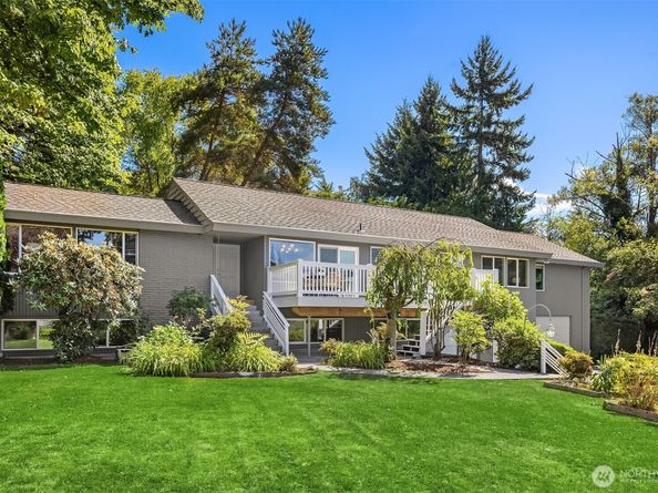7929 SE 37th Street, Mercer Island WA 98040