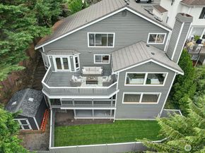 1502 223rd Place NE, Sammamish WA 98074