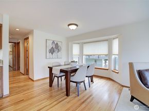 1502 223rd Place NE, Sammamish WA 98074