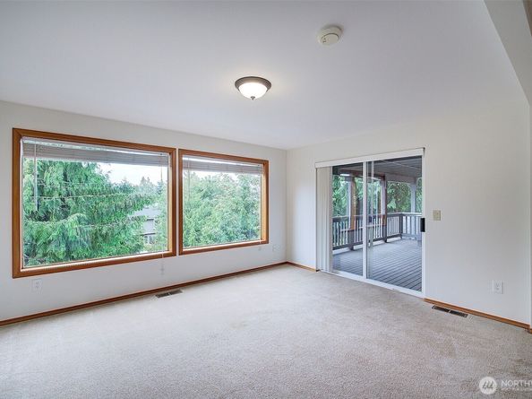 1502 223rd Place NE, Sammamish WA 98074