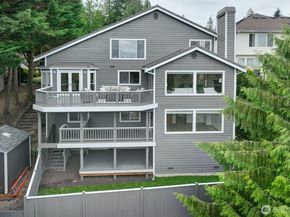 1502 223rd Place NE, Sammamish WA 98074