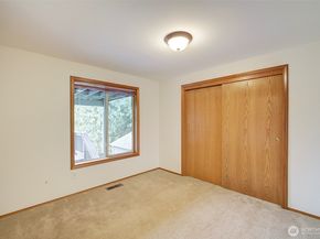 1502 223rd Place NE, Sammamish WA 98074