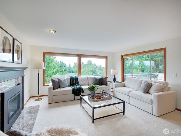 1502 223rd Place NE, Sammamish WA 98074