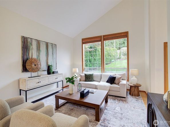 1502 223rd Place NE, Sammamish WA 98074