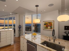 10700 NE 4th Street 4202, Bellevue WA 98004