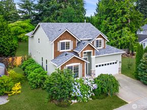 20027 10th Avenue W, Lynnwood WA 98036