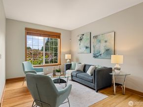 20027 10th Avenue W, Lynnwood WA 98036