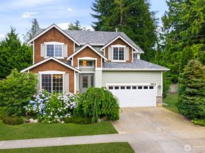 20027 10th Avenue W, Lynnwood WA 98036