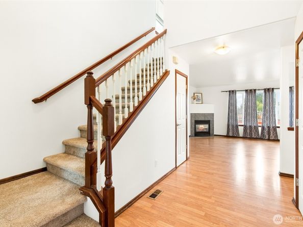 9823 31st Avenue SE A, Everett WA 98208