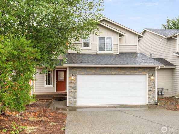 9823 31st Avenue SE A, Everett WA 98208