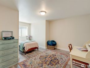 6015 Dexter Avenue A/B, Everett WA 98203