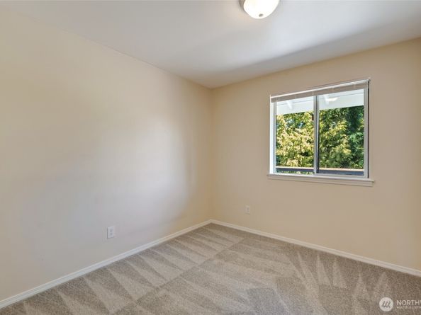 6015 Dexter Avenue A/B, Everett WA 98203