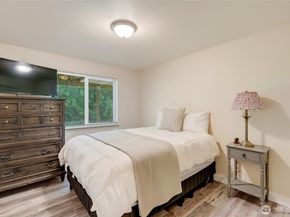 6015 Dexter Avenue A/B, Everett WA 98203