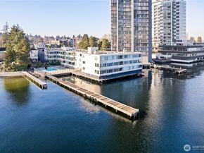 1600 43rd Avenue E 201, Seattle WA 98112