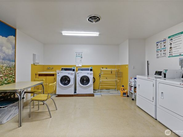 1600 43rd Avenue E 201, Seattle WA 98112