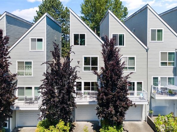 6816 NE 153rd Place D, Kenmore WA 98028