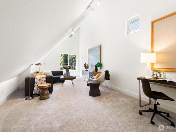 6816 NE 153rd Place D, Kenmore WA 98028