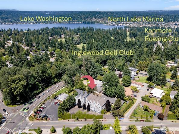 6816 NE 153rd Place D, Kenmore WA 98028