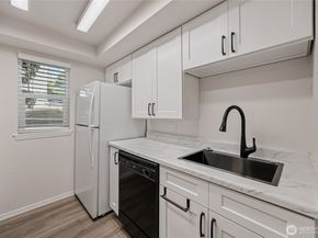 33011 18th Place S F108, Federal Way WA 98003