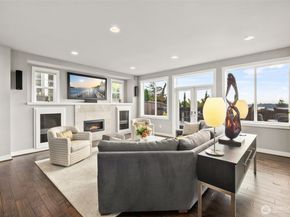 6511 108th Avenue NE 3, Kirkland WA 98033
