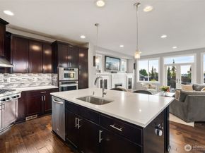 6511 108th Avenue NE 3, Kirkland WA 98033