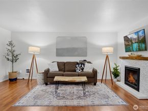 15433 Country Club Drive B102, Mill Creek WA 98012