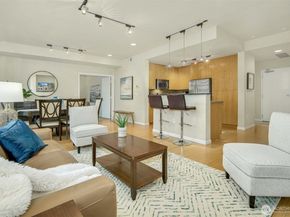 17 W Mercer Street 212, Seattle WA 98119