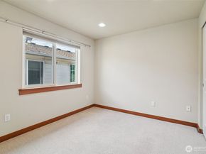 9211 Ashworth Avenue N B, Seattle WA 98103