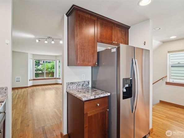 9211 Ashworth Avenue N B, Seattle WA 98103