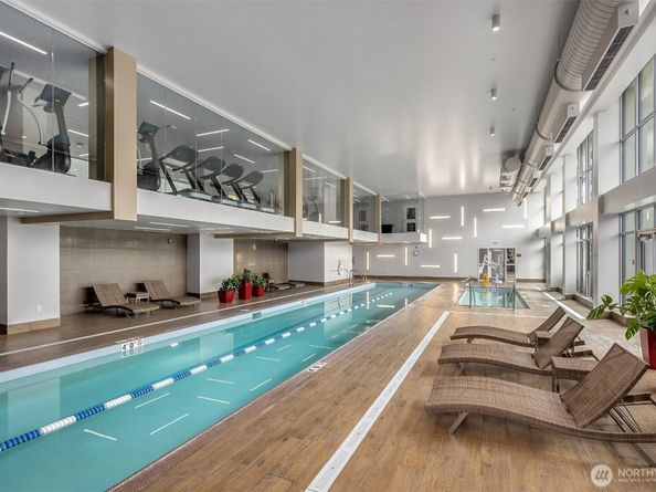 583 Battery Street 3802, Seattle WA 98121