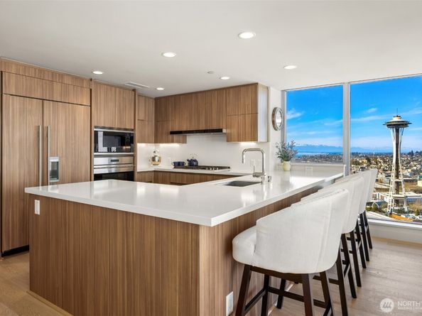 583 Battery Street 3802, Seattle WA 98121