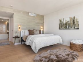 583 Battery Street 3802, Seattle WA 98121