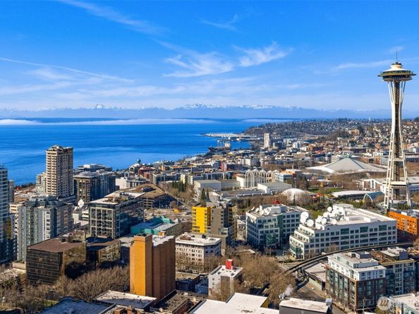 583 Battery Street 3802, Seattle WA 98121