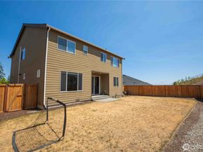 1041 Timberline Avenue, Bremerton WA 98312