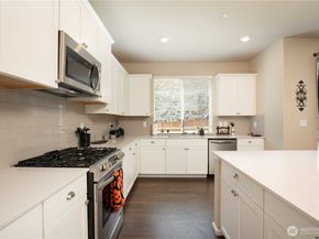 1041 Timberline Avenue, Bremerton WA 98312
