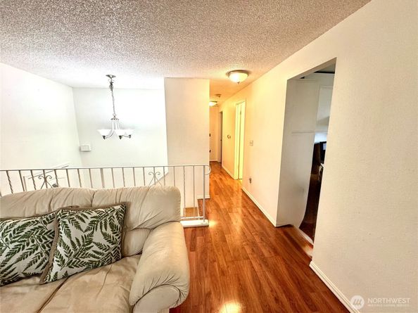 4016 Burton Place W, Seattle WA 98199
