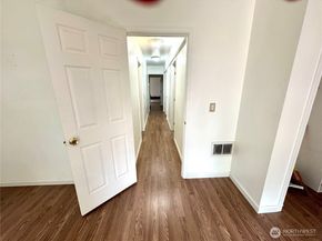4016 Burton Place W, Seattle WA 98199