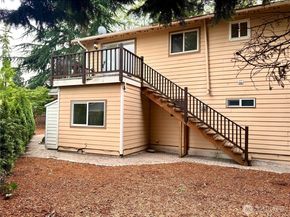 4016 Burton Place W, Seattle WA 98199