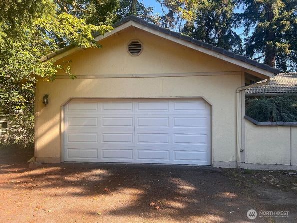 9222 S 198 Street Ct, Renton WA 98055