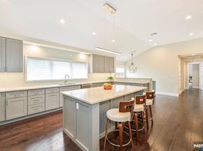 655 Floyd Street, Englewood Cliffs NJ 07632