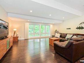 655 Floyd Street, Englewood Cliffs NJ 07632