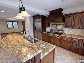 416 Oncrest Terrace, Cliffside Park NJ 07010