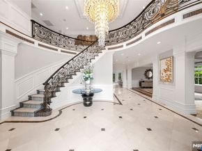 675 Summit Street, Englewood Cliffs NJ 07632