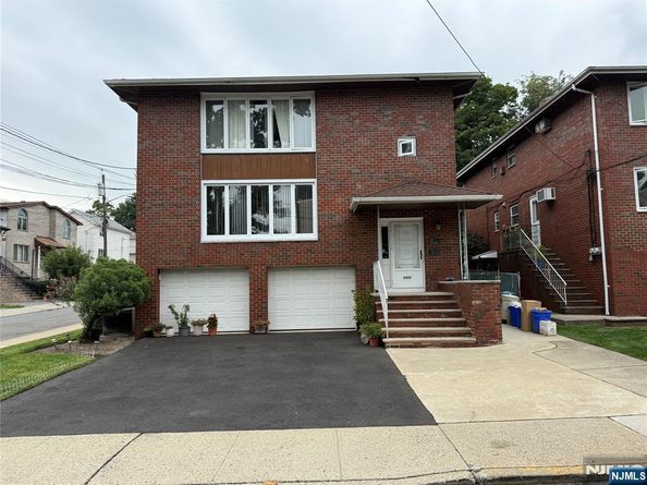 2457 8th Street, Fort Lee NJ 07024